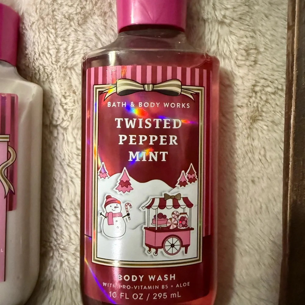 Bath & Body Works Bright Christmas Morning & Twisted Peppermint Set